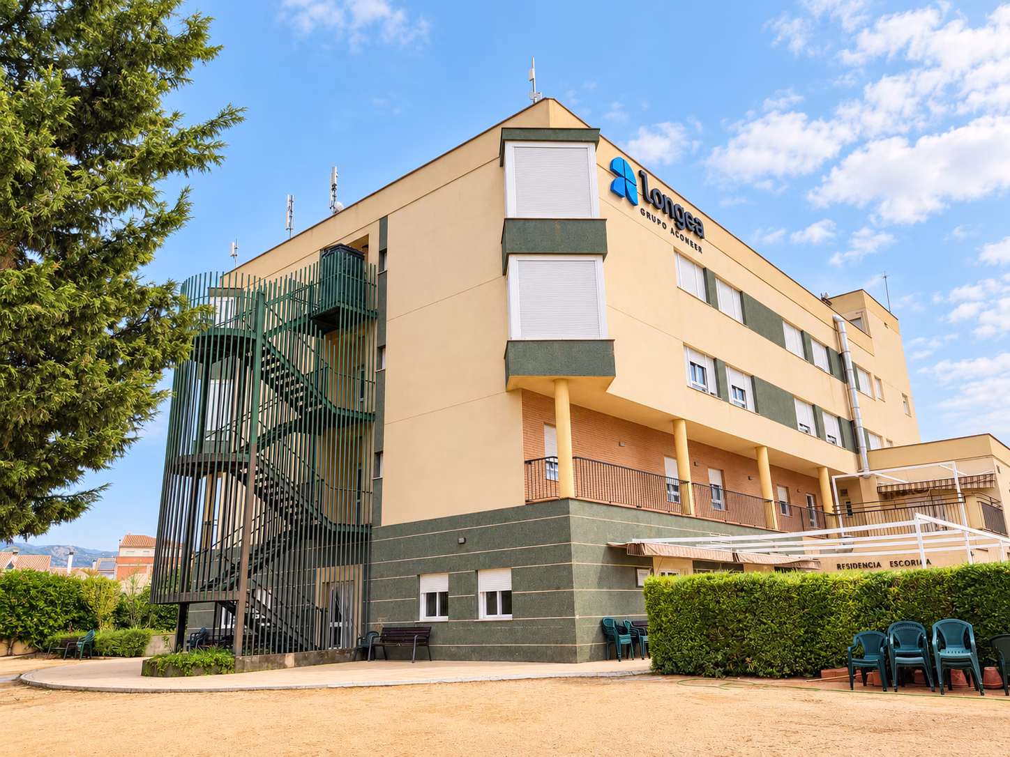 Exterior de Residencia Escoriza